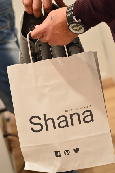 Shana Shop Opening